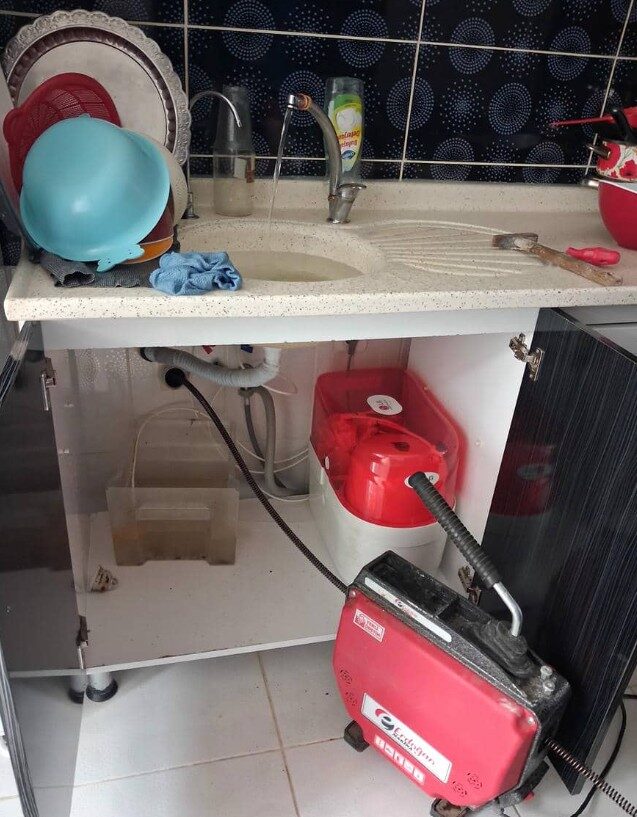 Sıhhi tesisat malzeme ve el aletleri